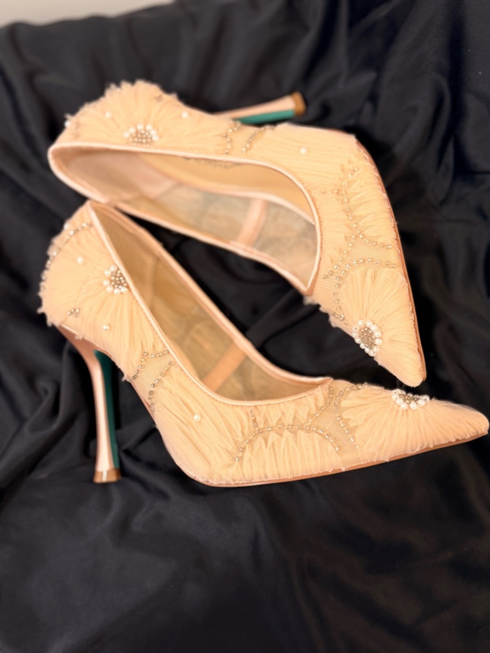 Betsey Johnson Nude Beaded Tulle Pointed Pump with Teal Heel - Picture 9 of 11